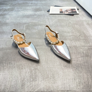 斯蔓洁宝 广州鞋 新款 金属牛皮 内里羊皮 脚垫羊皮 36-38 货号：2303-99
