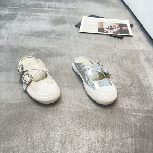 韩言韩语 广州鞋 新款 头层牛皮 脚垫真皮 35-40 货号：23037