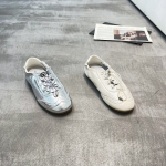 韩言韩语 广州鞋 新款 头层牛皮 脚垫真皮 35-40 货号：23038