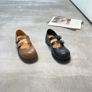 樱歌 广州鞋 新款 头层牛皮 内里羊皮 脚垫牛皮 34-39 货号：624-6