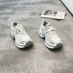 樱歌 广州鞋 新款 单网 脚垫羊皮 38-40 货号：33355