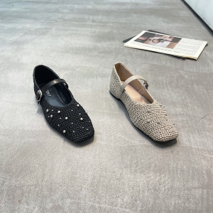 立驰俪 广州鞋 新款 头层牛皮+编织 内里羊皮 脚垫羊皮 35-39 货号：21-73