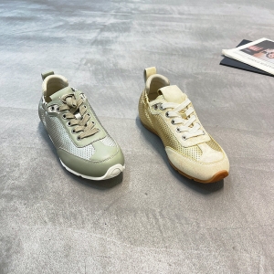 芩歌 广州鞋 新款 进口羊皮 内里羊皮 脚垫羊皮 35-39 货号：8309-1
