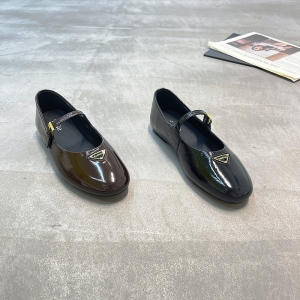 樱歌 广州鞋 新款 羊皮 内里羊皮 脚垫羊皮 34-40 货号：33008